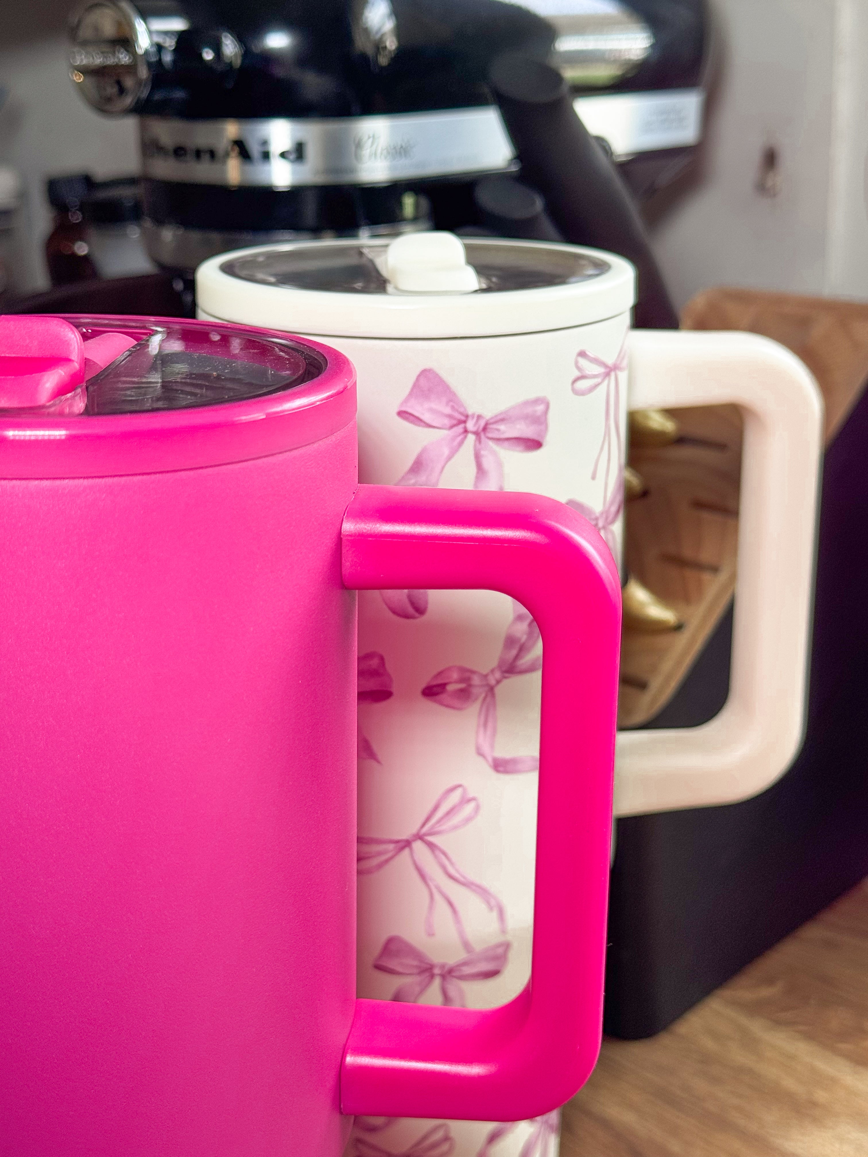 Bows & Cream Tumbler