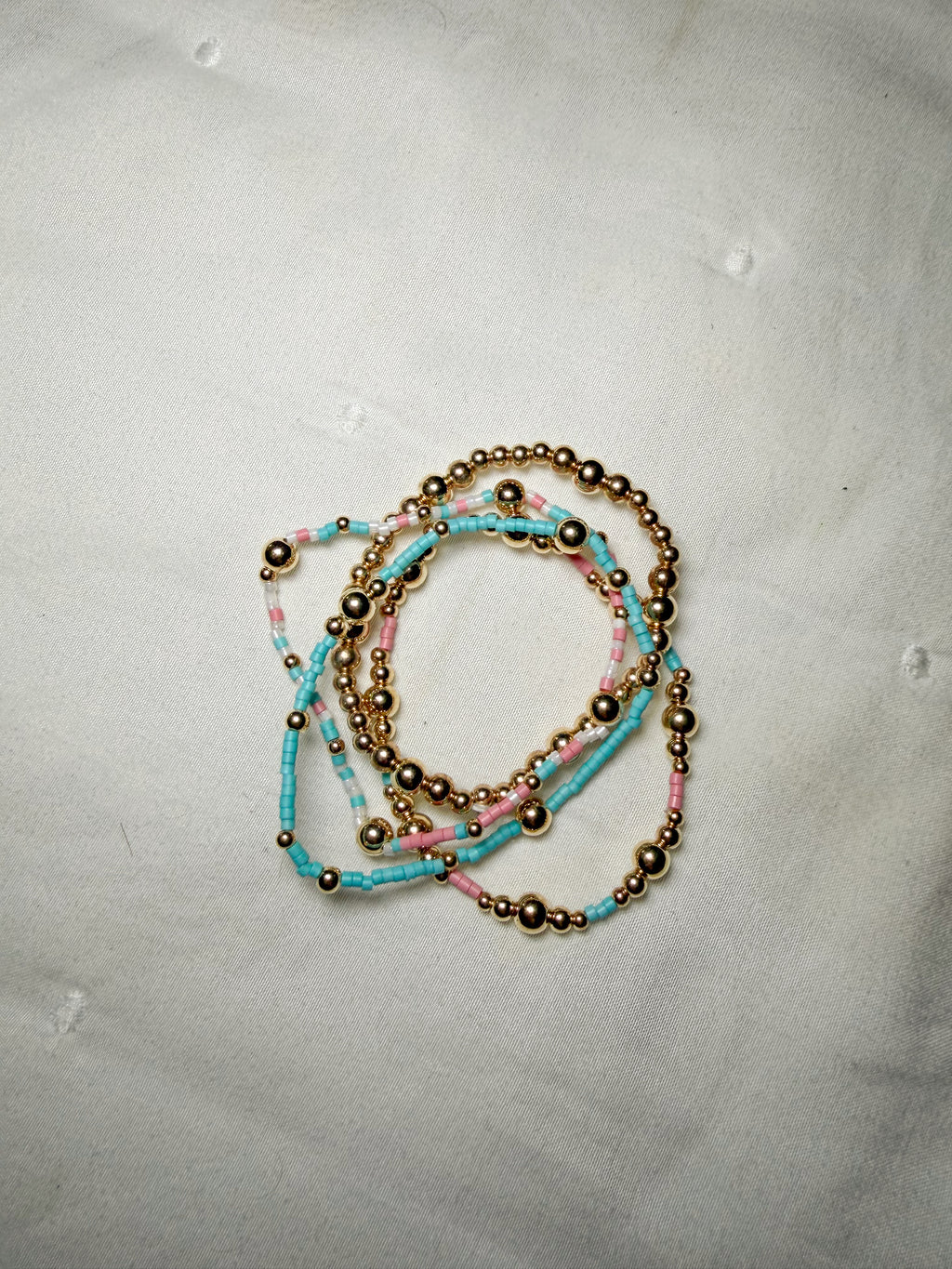 Boho Beaded Bracelet- pink/blue/gold