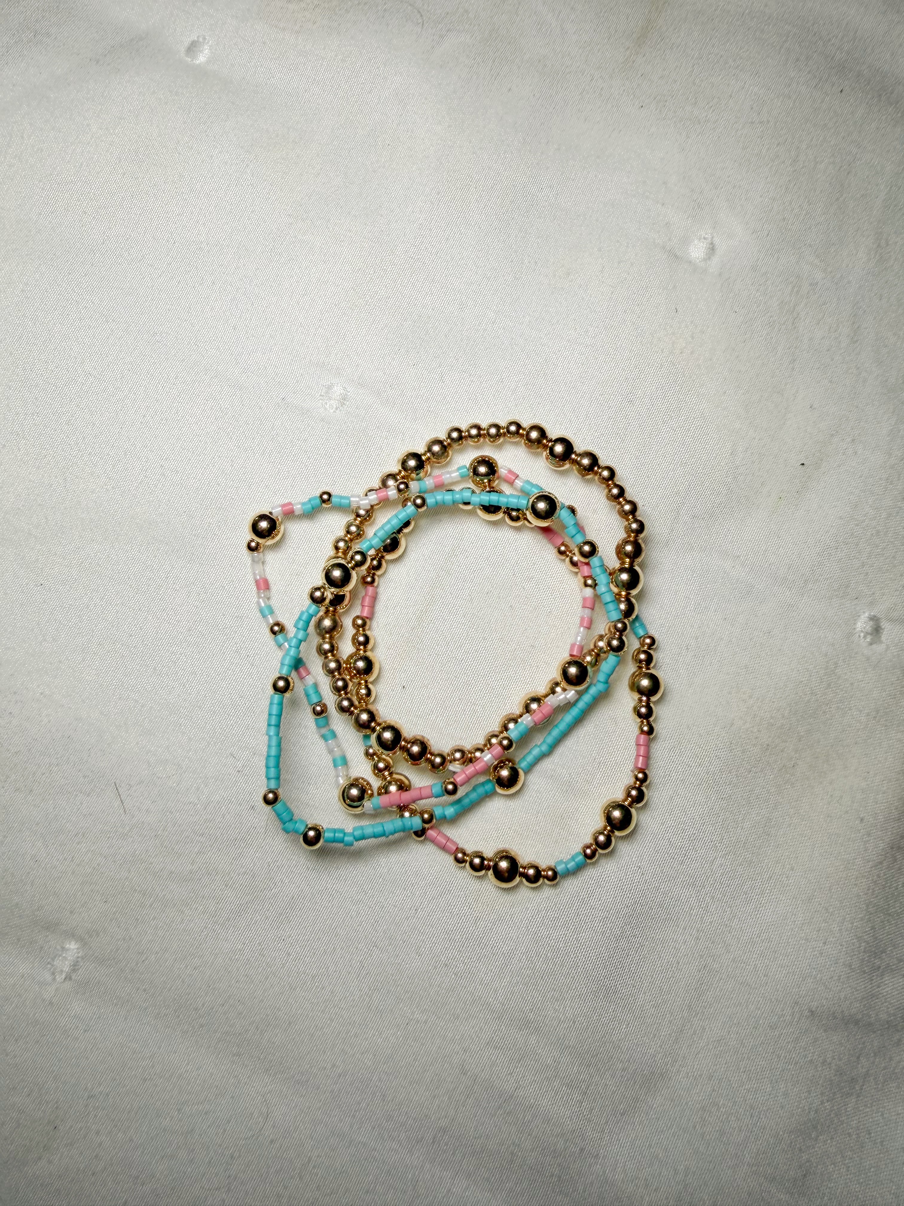 Boho Beaded Bracelet- pink/blue/gold