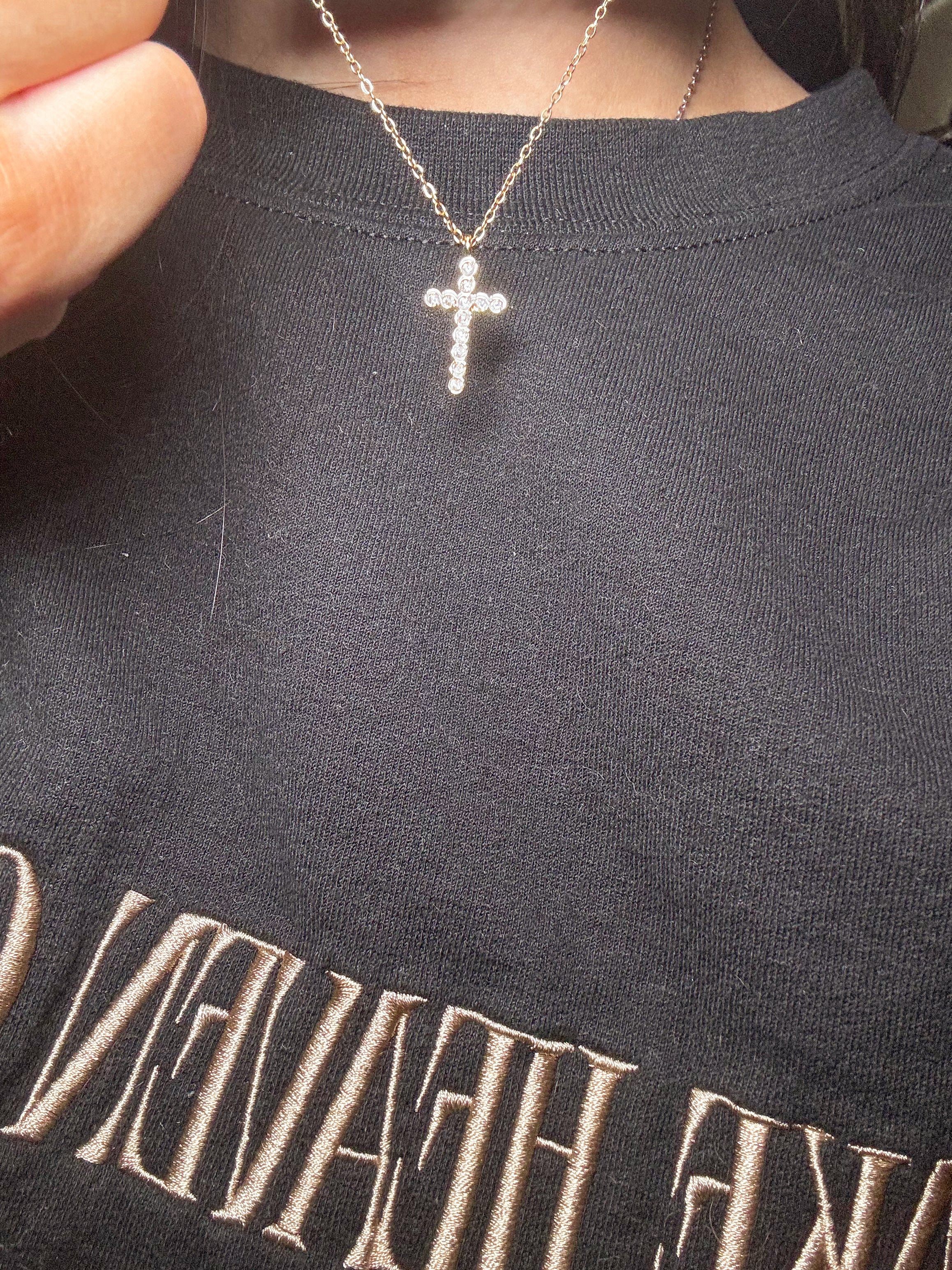 Faith & Free Cross Necklace- Gold