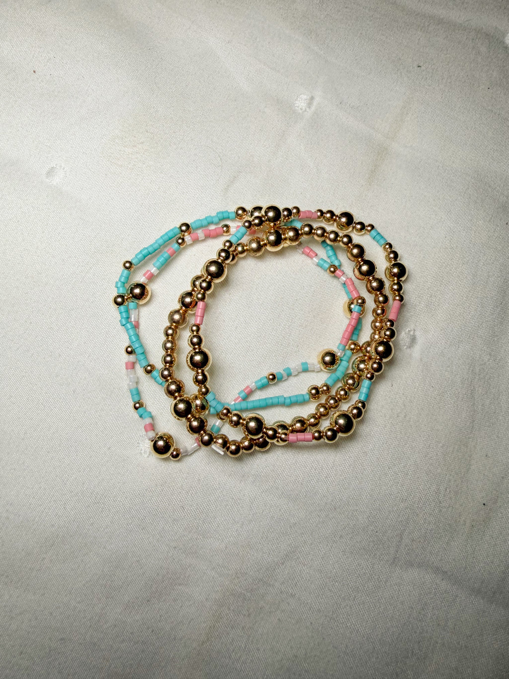 Boho Beaded Bracelet- pink/blue/gold